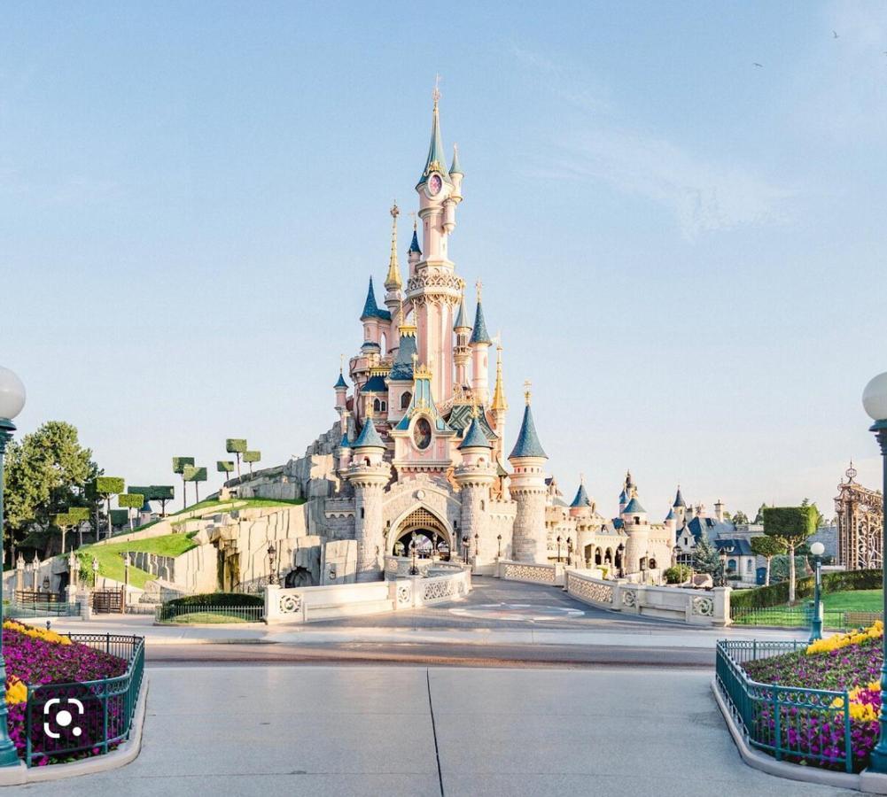 Logement Entier Proche Disneyland Montry Eksteriør billede